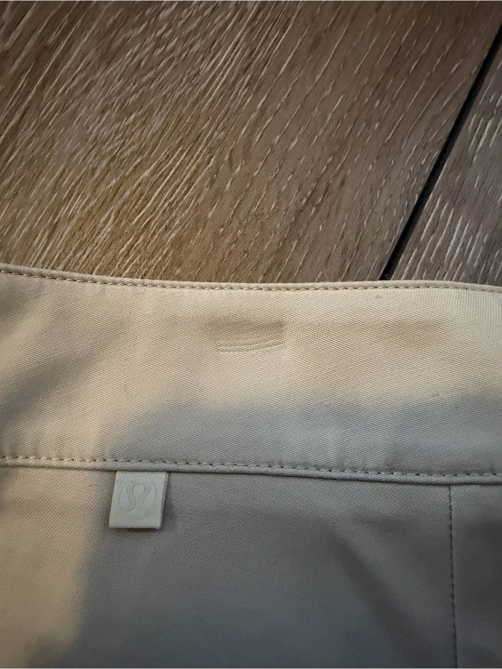 Lululemon Athletica This Instant shorts NWOT